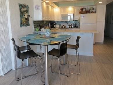 Longboat Key Vacation Rental 2 Bedroom Condo Full Gulf View
